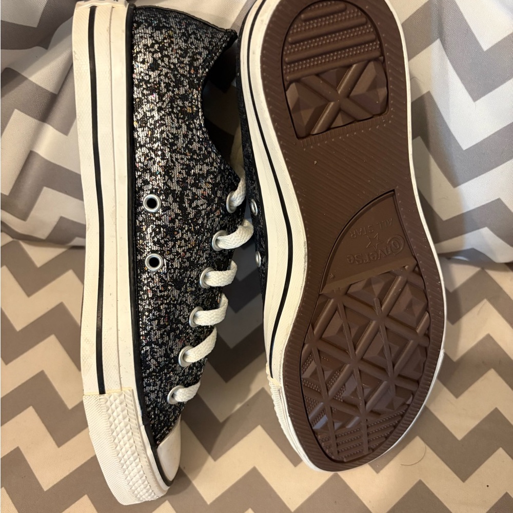 Converse Women's Black and Silver Glitter Sneakers